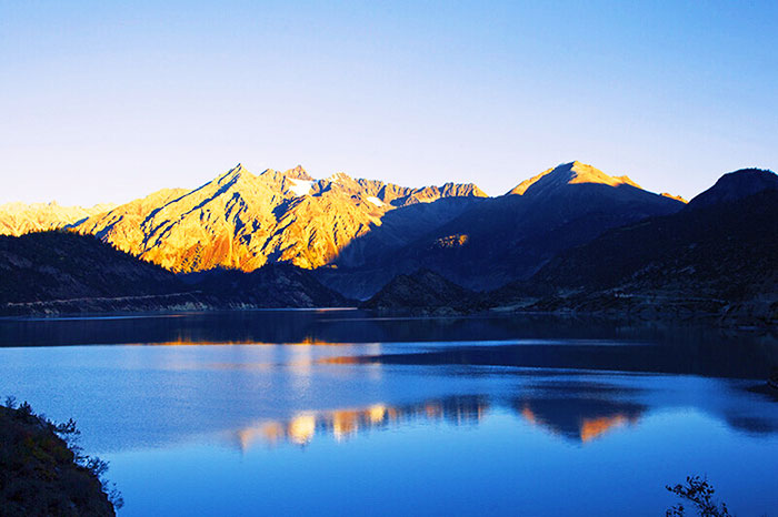 日喀则－珠峰大本营三晚四日游